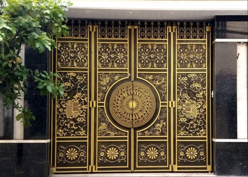 Sử dụng của nhôm đúc với 4 cánh rất phù hợp với những ai yêu thích về phong thủy