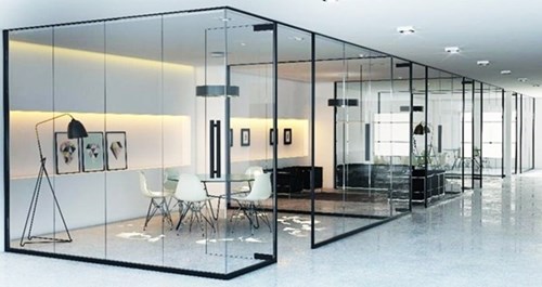 Nên lựa chọn loại khổ kính có kích thước phù hợp nhất để tối ưu quá trình vận chuyển và thi công