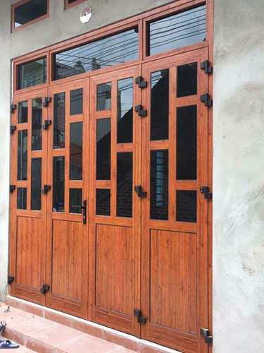Cửa nhôm giả gỗ ấn tượng, mới lạ