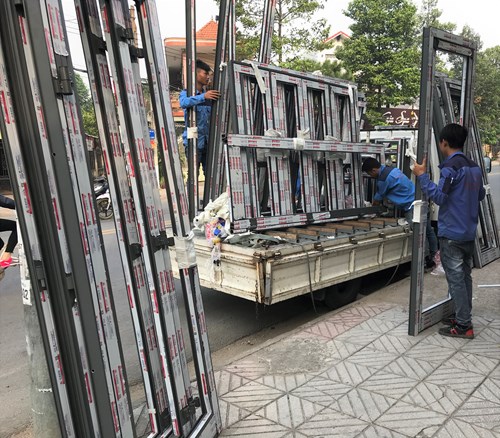 Tìm hiểu về dịch vụ thi công cửa nhôm kính tại Đồng Nai