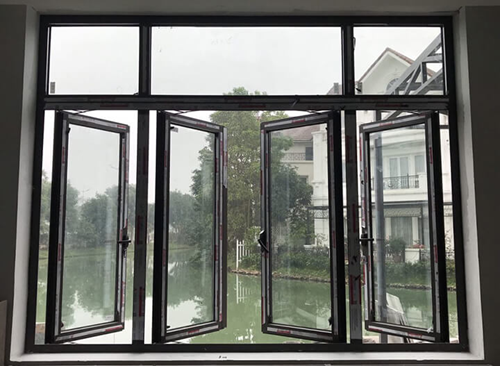 Cửa nhôm 4 cánh mở quay cơ bản